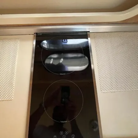 Natalie ספינת מלון סנרמו